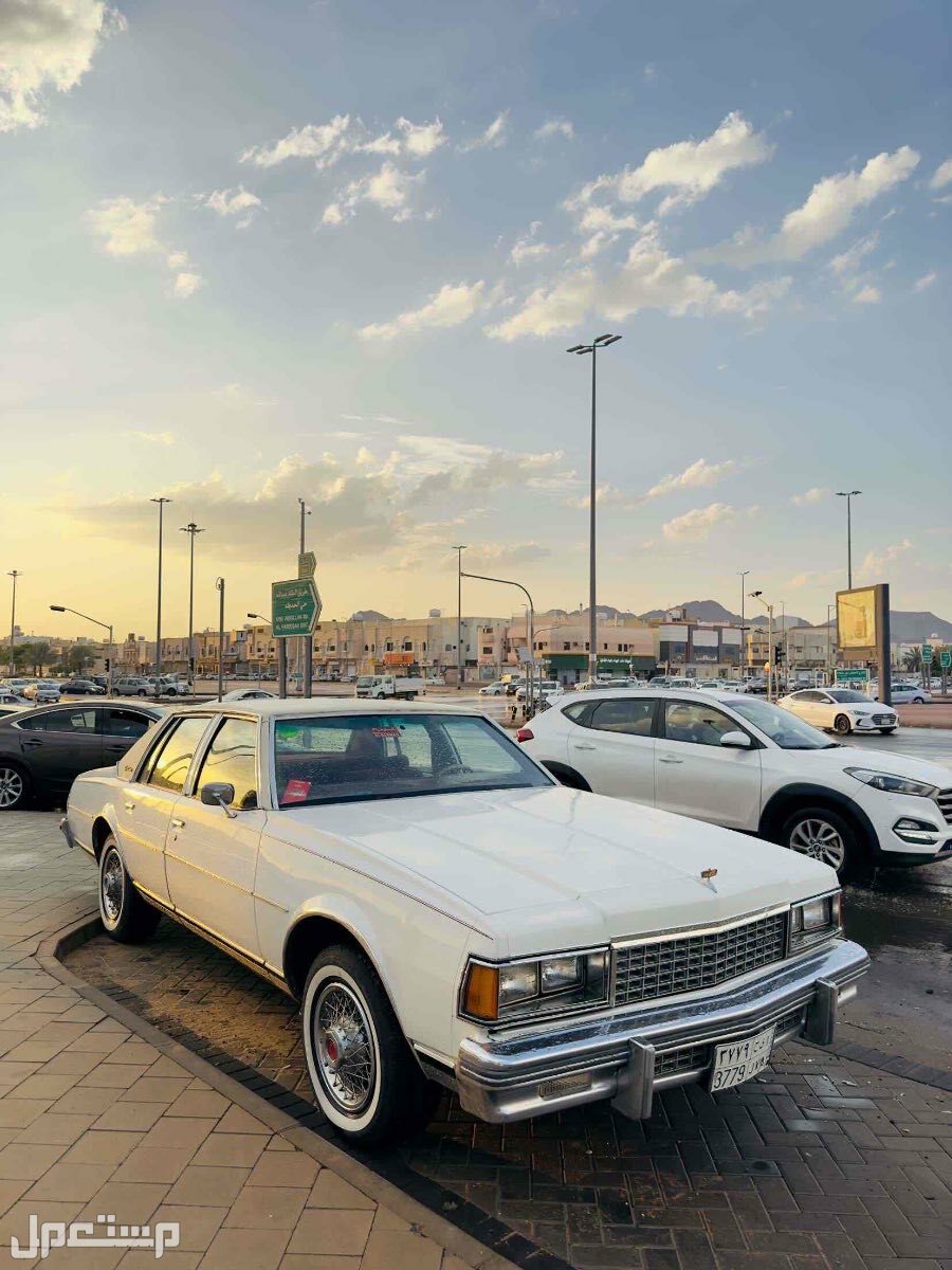 صور سيارات مستعملة كلاسيكية في السعودية وأسعارها 9