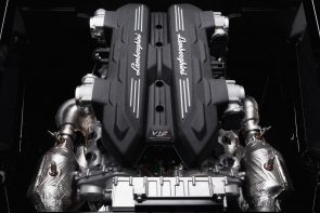 لامبورجيني تكشف عن أقوى محرك 12 سلندر في تاريخ العلامة 3