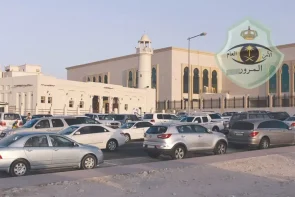 "المرور" ينوه بضرورة اختيار موقف السيارات الصحيح أمام المساجد 3