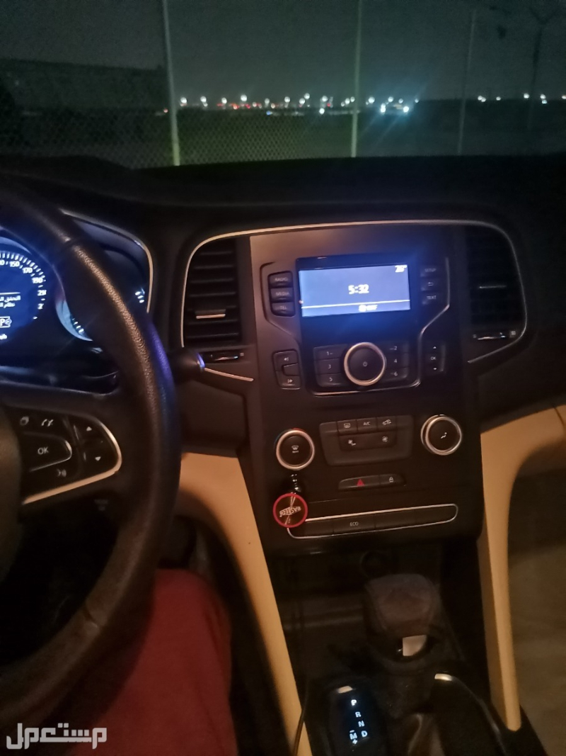 داخلية سيارة رينو ميجان 2018