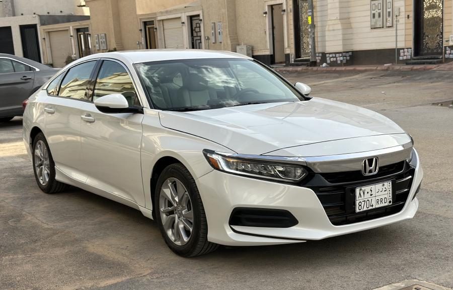 سعر هوندا اكورد 2019 في سوق السيارات المستعملة بالسعودية 5