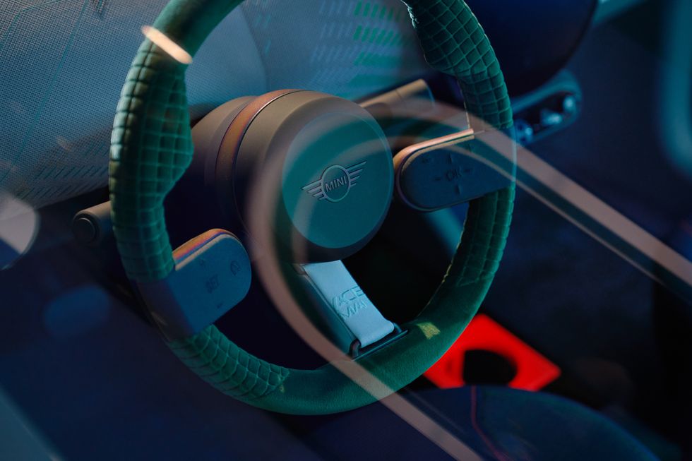 سيارة ميني كونسبت ايس مان.. كيف قد يبدو تصميم سيارة ميني في المستقبل 12