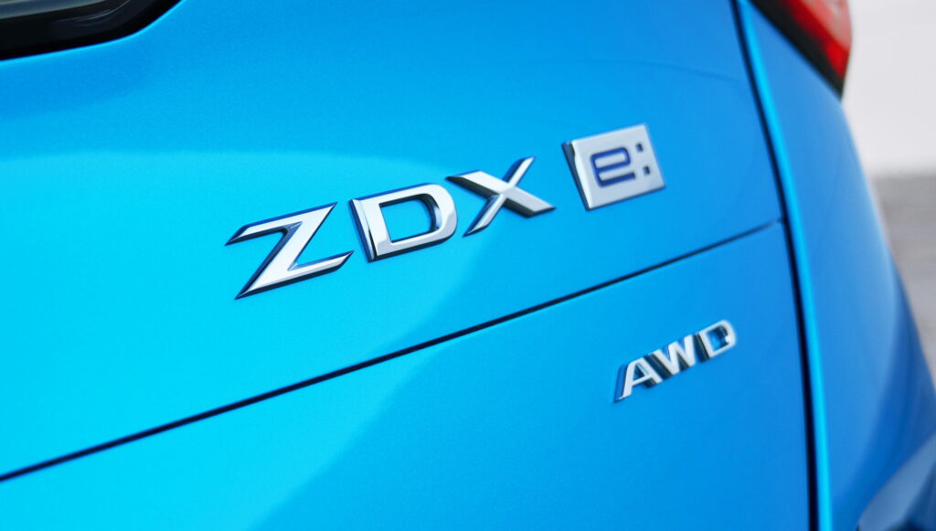 علامة هوندا الفاخرة اكيورا تكشف عن ZDX الكهربائية الجديدة كلياً بقوة تصل إلى 500 حصان! 8