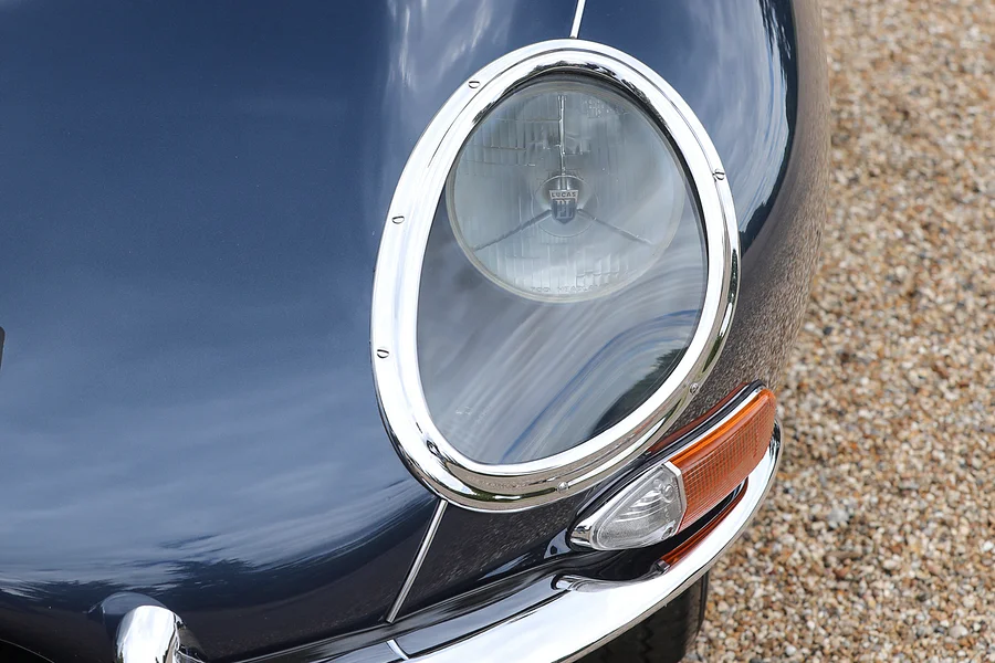 جاكوار E-Type التي وصفها رئيس فيراري بـ "السيارة الأجمل في العالم" معروضة في مزاد بقيمة 5.6 مليون ريال 6