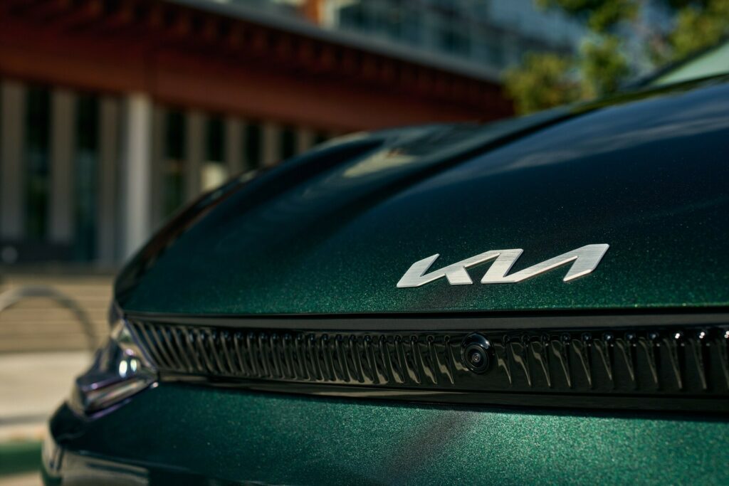 كيا EV6 تحصل على إصدار حصري للاحتفال بلقب أفضل سيارة متعددة الاستخدامات لهذا العام 6