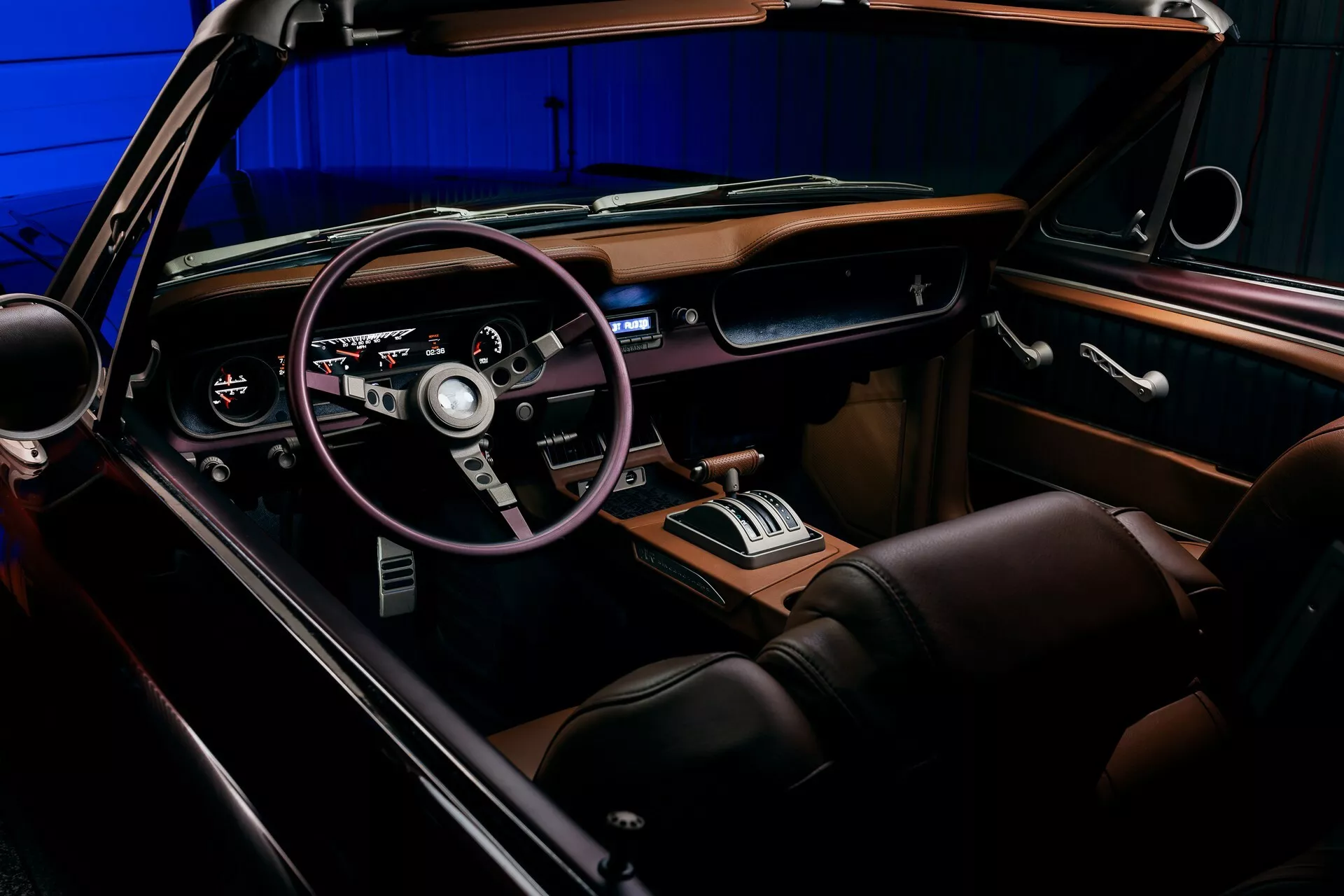 تدشين واحدة من أجمل سيارات فورد موستنج الكلاسيكية في معرض سيما الأمريكي بمحرك 8 سلندر عصري 8