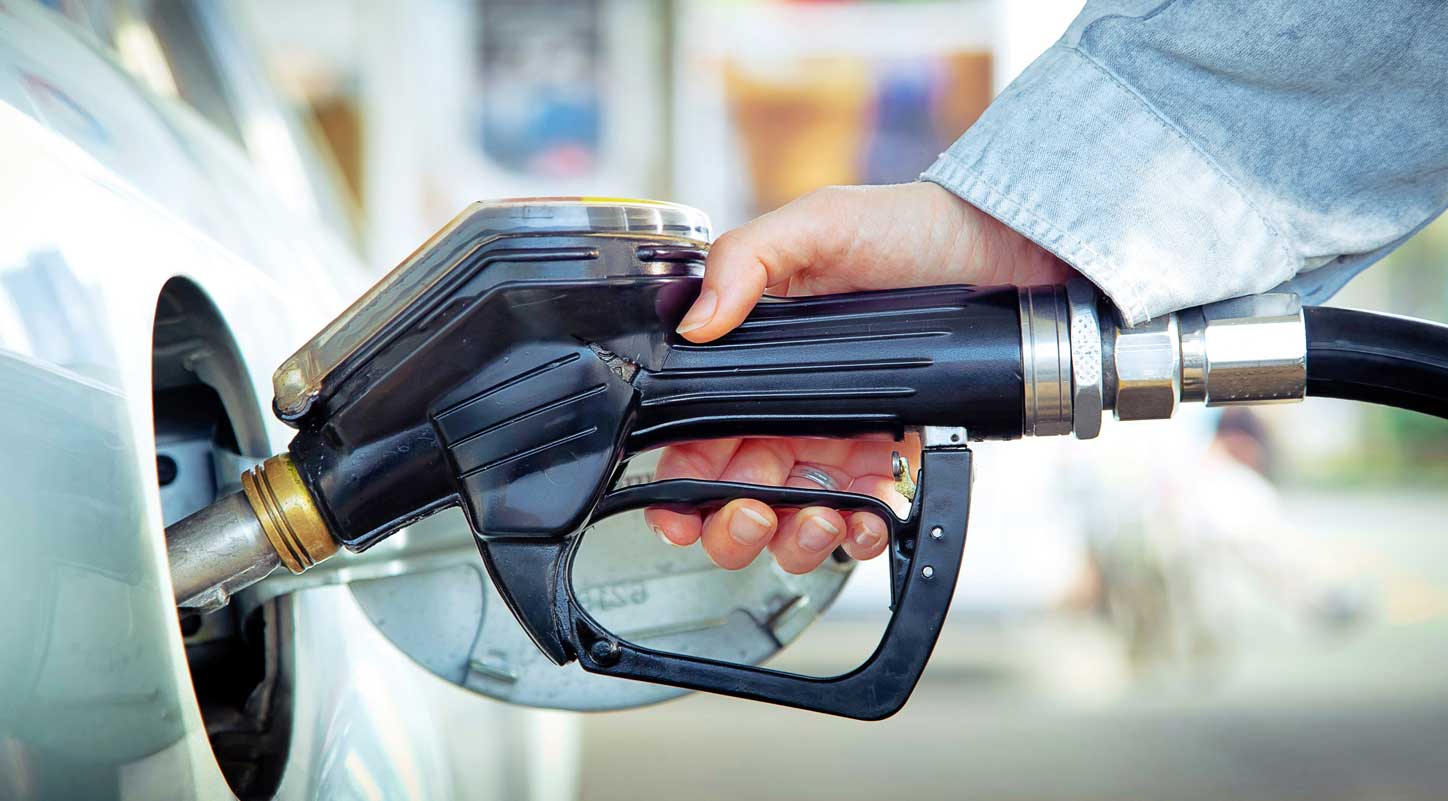 أبرز 7 أسباب لزيادة استهلاك الوقود بالسيارة