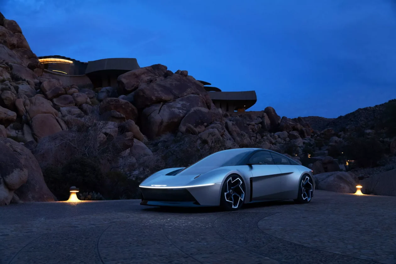 كرايسلر تكشف عن سيارة اختبارية غير تقليدية تمهد للمستقبل الكهربائي للعلامة 4
