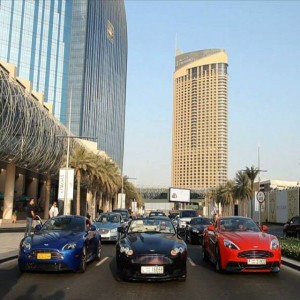 دبي ستحد من شراء السيارات الرخيصة ! لتفسح الطرق لـ فيراري ولامبورجيني