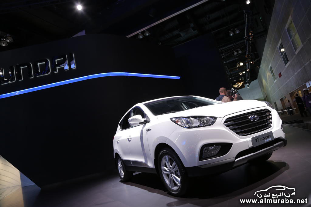 Hyundai-Tucson-Fuel-Cell-EV-02