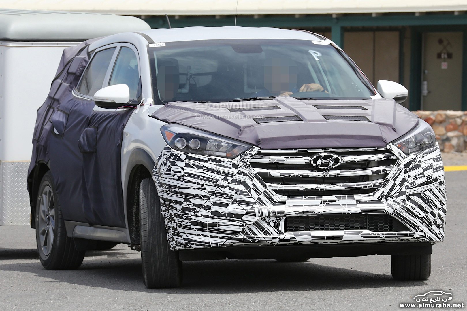 all-new-2016-hyundai-tucson-spied-with-less-camouflage-in-america-photo-gallery_2