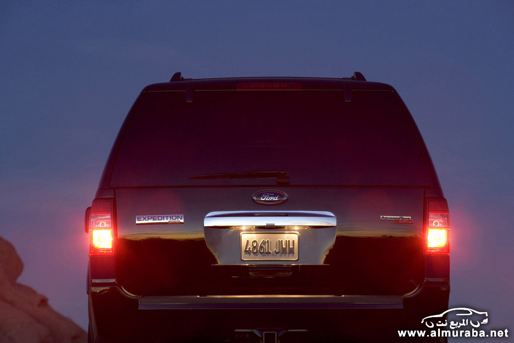 ford-expedition-19_1035_2014