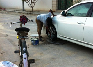 "مخالفة" 150 ريال لأي شخص يجعل الغسال يغسل سيارته! 1