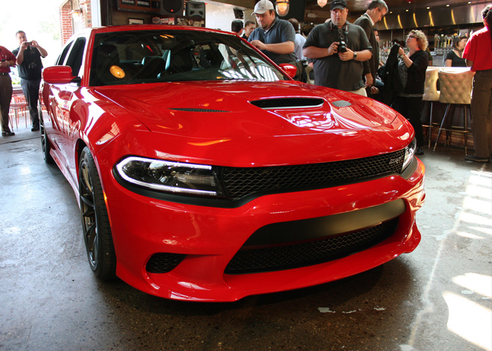 "بالصور" تدشين دودج تشارجر هيلكات 2015 اس ار تي الجديدة Dodge Charger SRT Hellcat 1