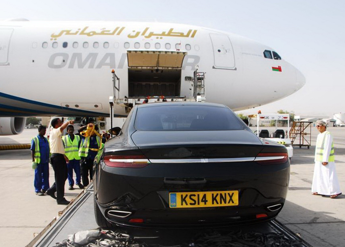 "بالصور" استون مارتن لاجوندا الجديدة في اول ظهور لها في عمان Aston Martin Lagonda 6