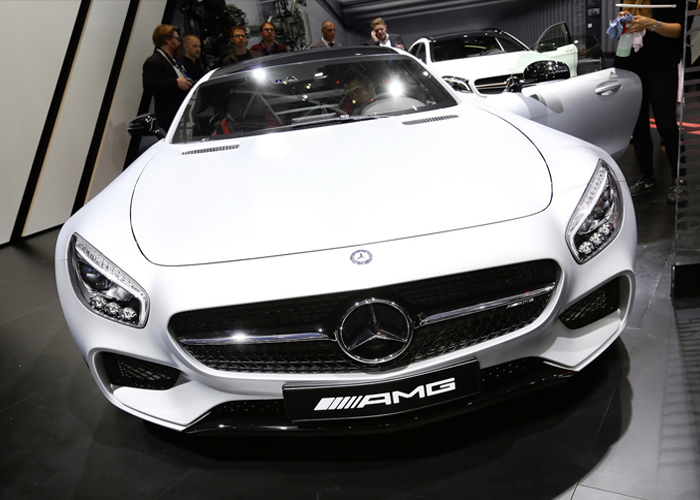مرسيدس 2015 تكشف عن سياراتها الجديدة "صور ومواصفات وفيديو" Mercedes-AMG 1