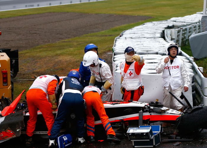 "بالفيديو" شاهد لحظات حادث ووفاة سائق فورمولا 1 "جولي بيانكي" في دولة اليابان 3