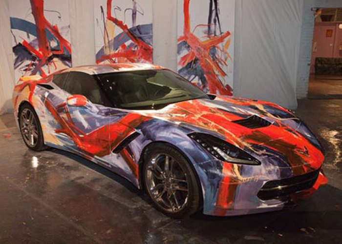 معرض كورفيت ستينجراي الجديدة يجمع مبلغ 400 ألف دولار Corvette Stingray 3