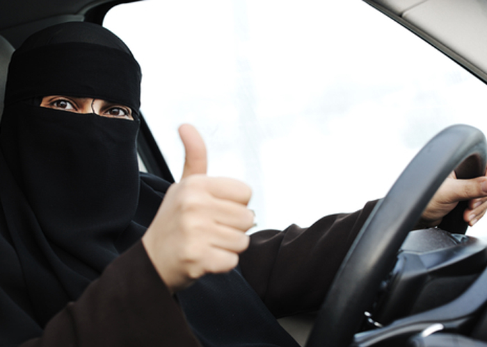 "وزارة الداخلية": قيادة المرأة للسيارة ممنوعة وسنتصدى بحزم لأي دعوة لها 2