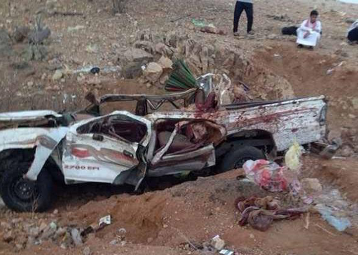 "بالصور" جمل يتسبب في وفاة 8 أشخاص بأبشع حادث مروري في السعودية لهذا الأسبوع 3